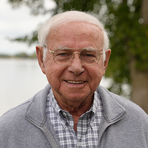 Dr. Peter Williamson